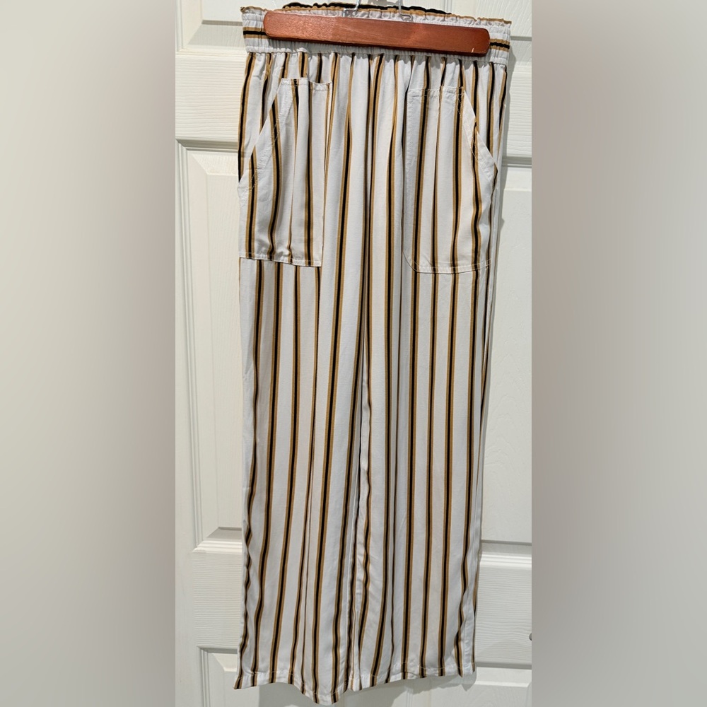 Women’s Joh striped dress pants Size Medium